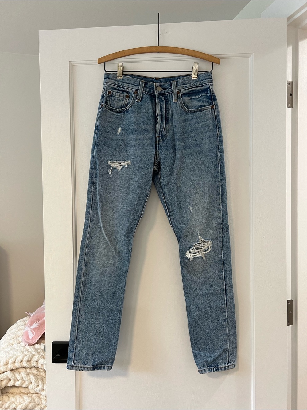 Levi's Women's 501 S Skinny Distressed Blue Denim Jeans size 25